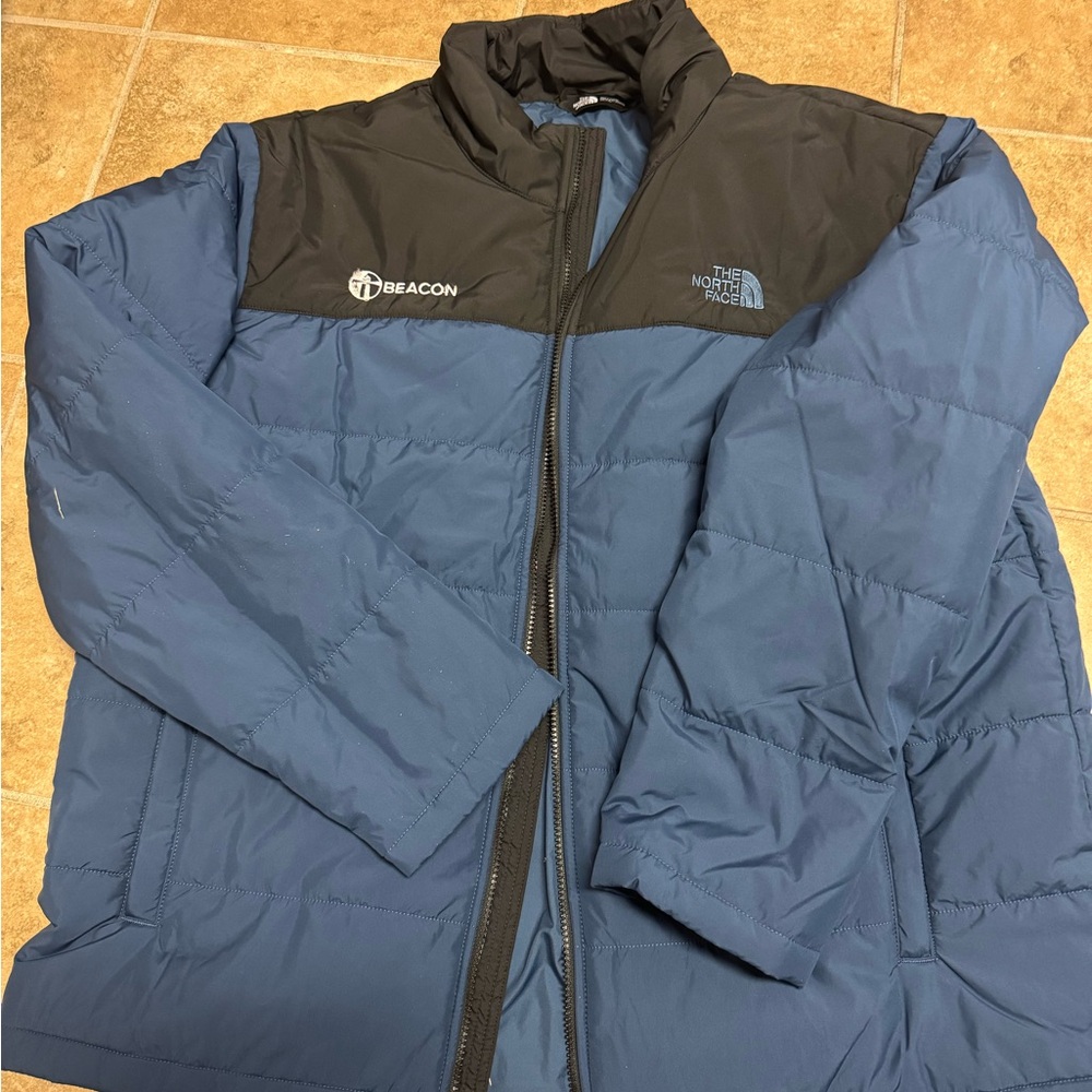 The North Face Men's Black and Blue Puffer Jacket